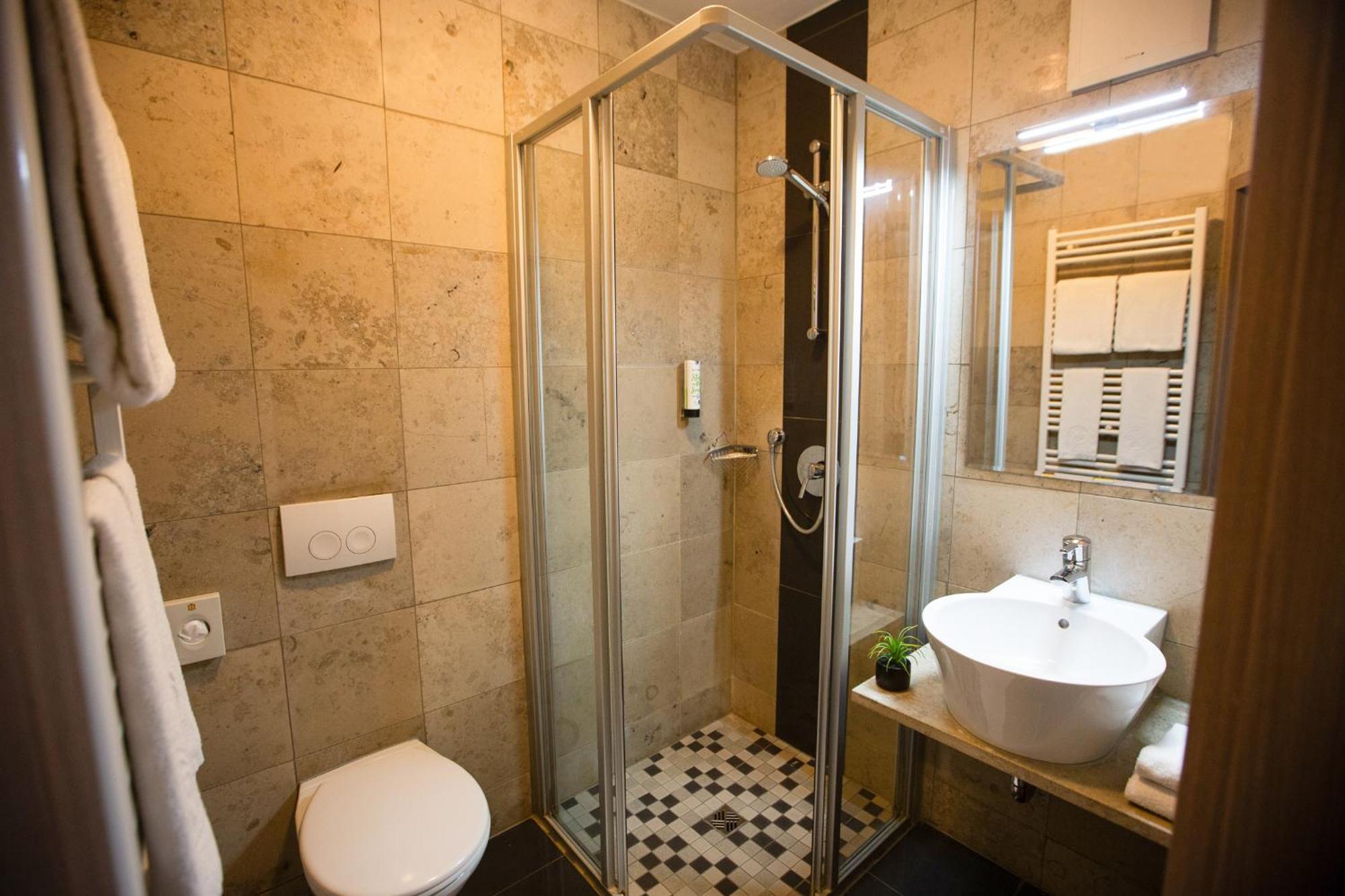Auwald Hotel Ingolstadt Dış mekan fotoğraf